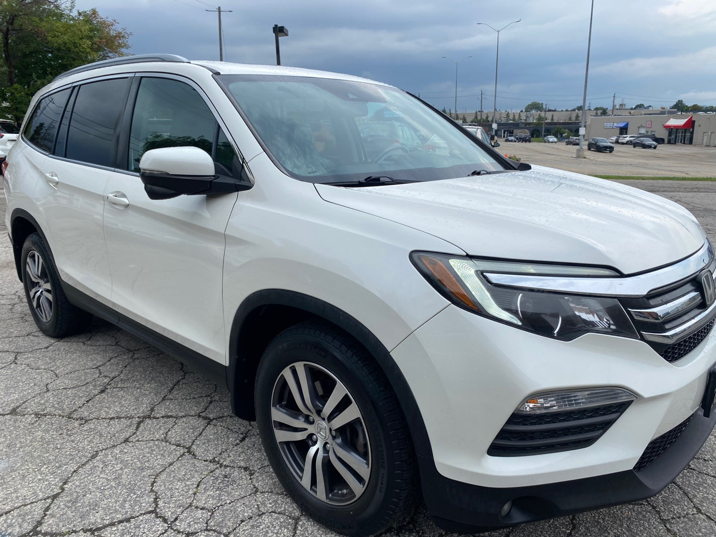 HONDA PILOT 2016