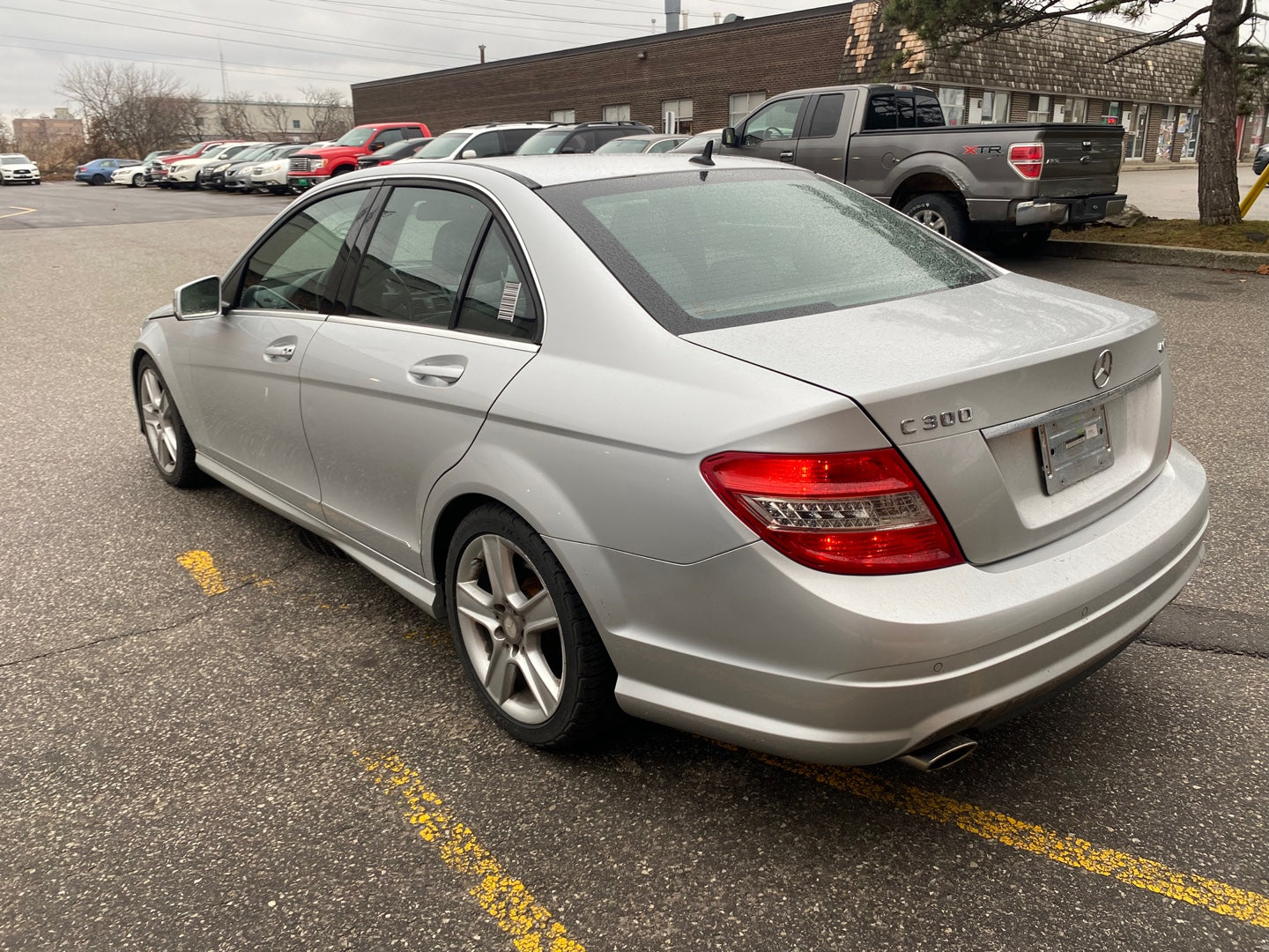 MERCEDES-BENZ C300 2011