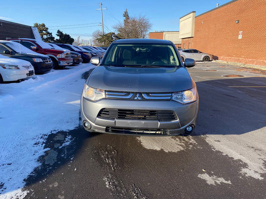 MITSUBISHI OUTLANDER 2014